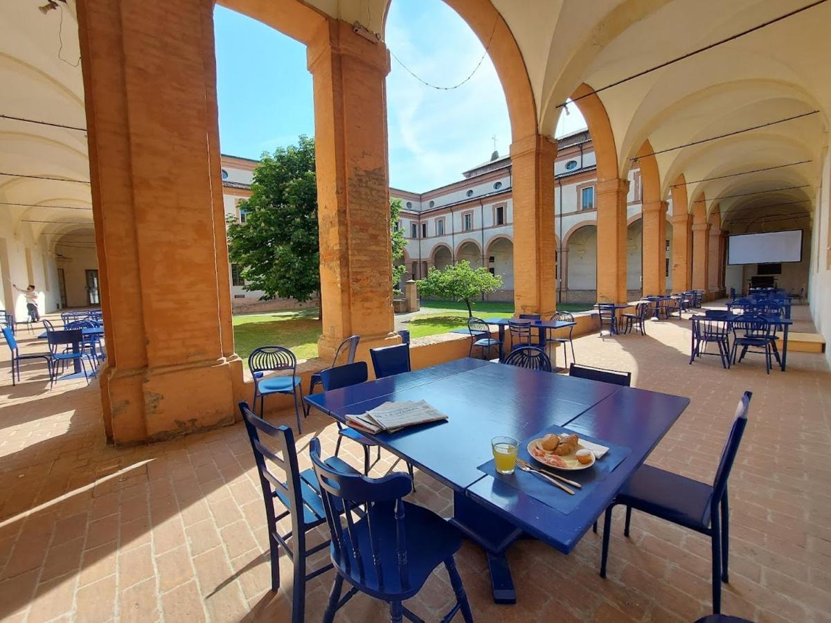 Отель Antico Convento San Francesco Баньякавалло Экстерьер фото
