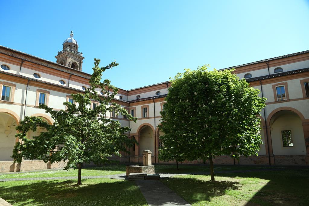 Отель Antico Convento San Francesco Баньякавалло Экстерьер фото